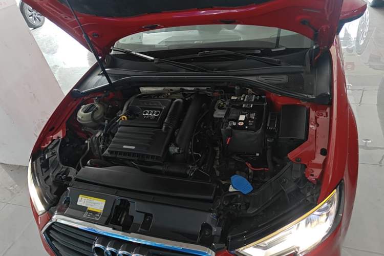 Used Audi A3 2018 30th Anniversary Edition Sportback 35 TFSI Fashion Model Engine Bay