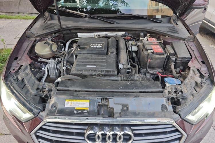 Used Audi A3 2018 30th Anniversary Edition Limousine 35 TFSI Fashion Model Engine Bay