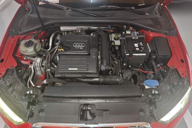 Used Audi A3 2018 30th Anniversary Edition Limousine 35 TFSI Ambition Model Engine Bay