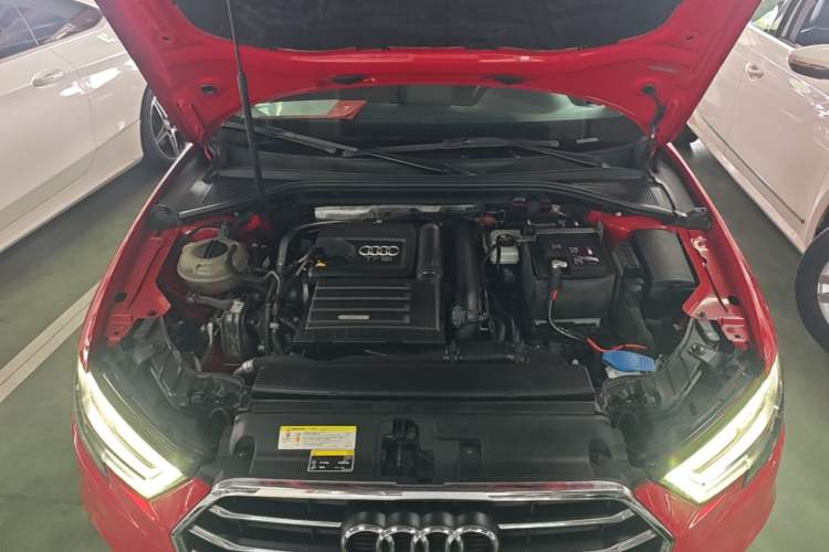 Used Audi A3 2018 30th Anniversary Edition Sportback 35 TFSI Style Model Engine Bay