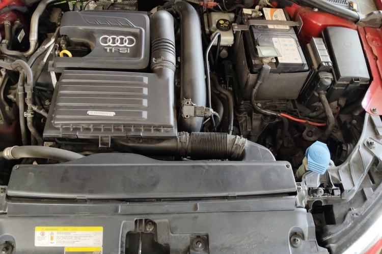 Used Audi A3 2018 30th Anniversary Edition Limousine 35 TFSI Ambition Model Engine Bay Left
