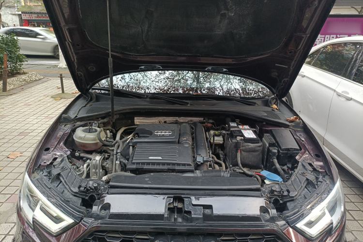 Used Audi A3 2018 30th Anniversary Edition Limousine 35 TFSI Fashion Model Engine Bay