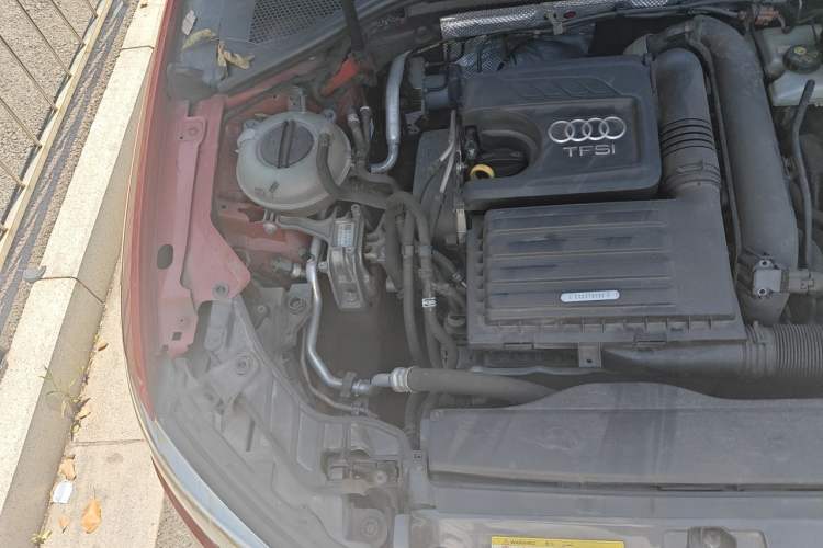 Used Audi A3 2018 30th Anniversary Edition Sportback 35 TFSI Fashion Model Engine Bay Right