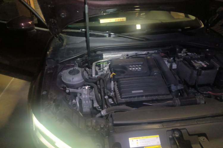 Used Audi A3 2018 30th Anniversary Edition Limousine 35 TFSI Style Model Engine Bay Right
