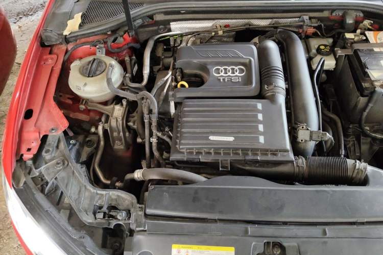 Used Audi A3 2018 30th Anniversary Edition Limousine 35 TFSI Ambition Model Engine Bay Right