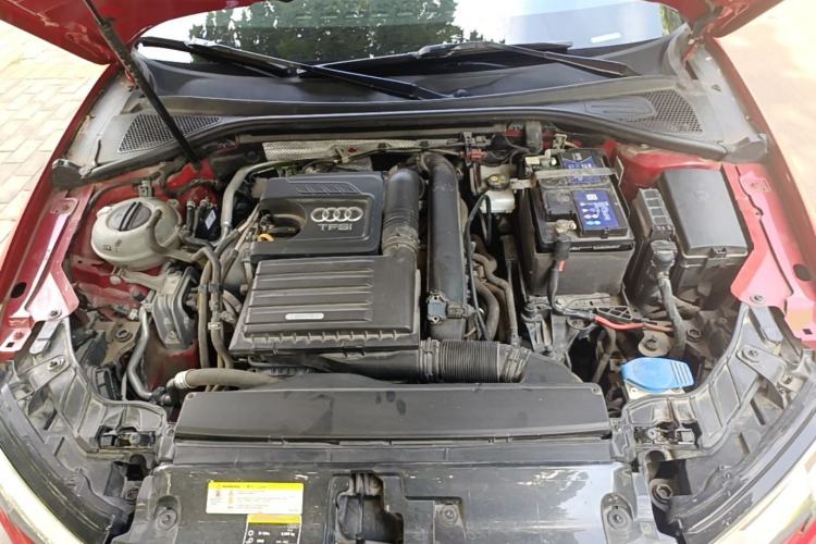 Used Audi A3 2018 30th Anniversary Edition Limousine 35 TFSI Fashion Model Engine Bay