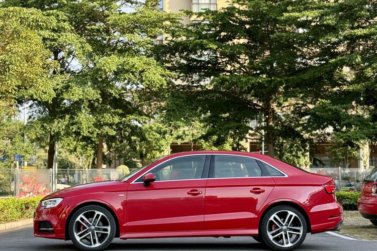 Used Audi A3 2018 30th Anniversary Edition Limousine 35 TFSI Fashion Model Exterior 2