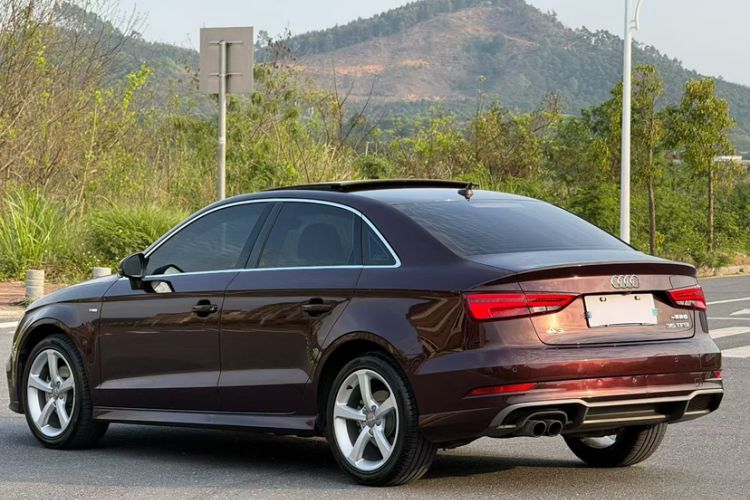 Used Audi A3 2018 30th Anniversary Edition Limousine 35 TFSI Fashion Model Exterior 2