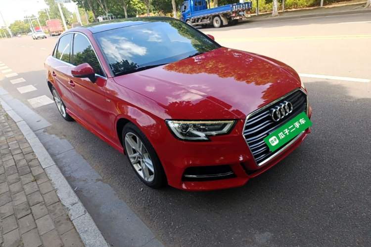 Used Audi A3 2018 30th Anniversary Edition Limousine 35 TFSI Fashion Model Front Right 45 Deg