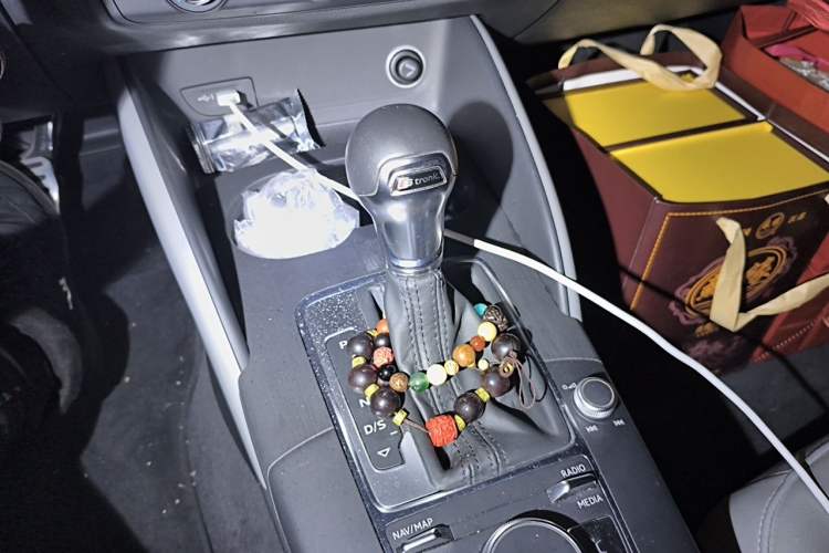 Used Audi A3 2018 30th Anniversary Edition Limousine 35 TFSI Fashion Model Gear Lever