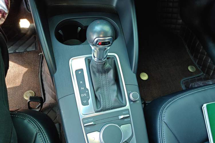 Used Audi A3 2018 30th Anniversary Edition Sportback 35 TFSI Ambition Model Gear Lever