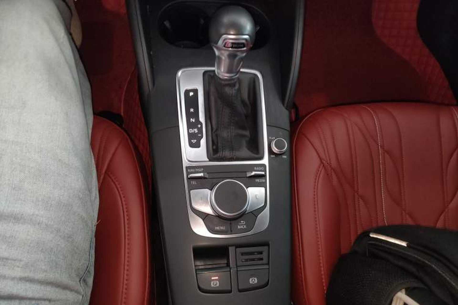 Used Audi A3 2018 30th Anniversary Edition Limousine 35 TFSI Ambition Model Gear Lever