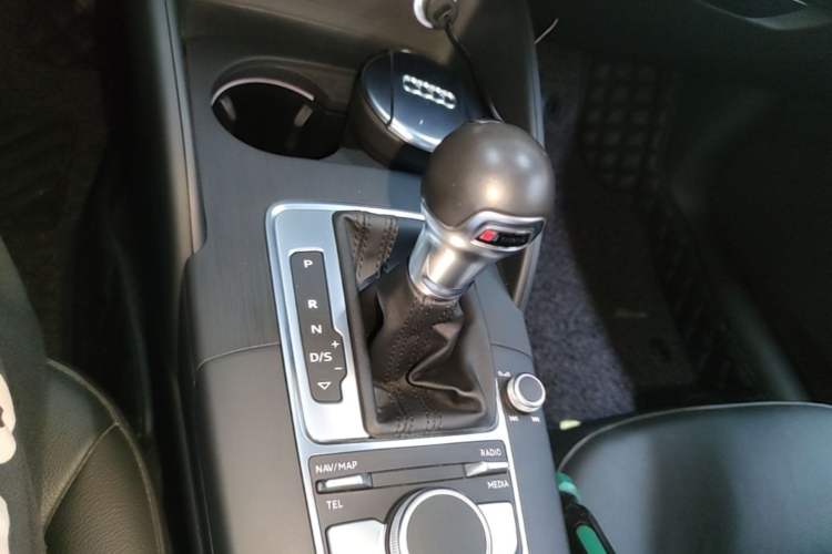 Used Audi A3 2018 30th Anniversary Edition Limousine 35 TFSI Style Model Gear Lever