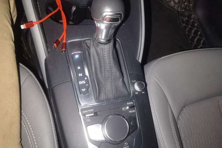 Used Audi A3 2018 30th Anniversary Edition Sportback 35 TFSI Fashion Model Gear Lever