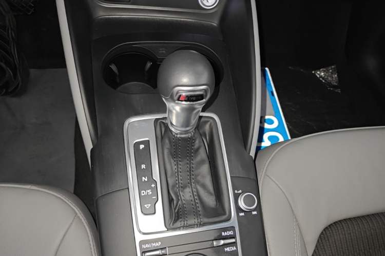 Used Audi A3 2018 30th Anniversary Edition Sportback 35 TFSI Fashion Model Gear Lever