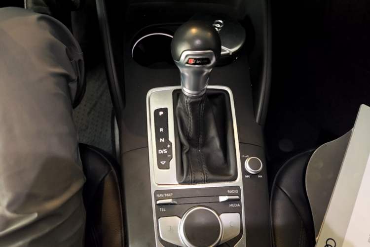Used Audi A3 2018 30th Anniversary Edition Limousine 35 TFSI Style Model Gear Lever