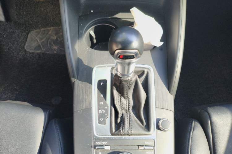 Used Audi A3 2018 30th Anniversary Edition Sportback 35 TFSI Sport Model Gear Lever