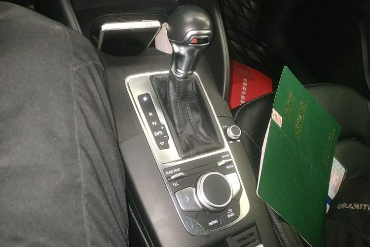 Used Audi A3 2018 30th Anniversary Edition Limousine 35 TFSI Style Model Gear Lever
