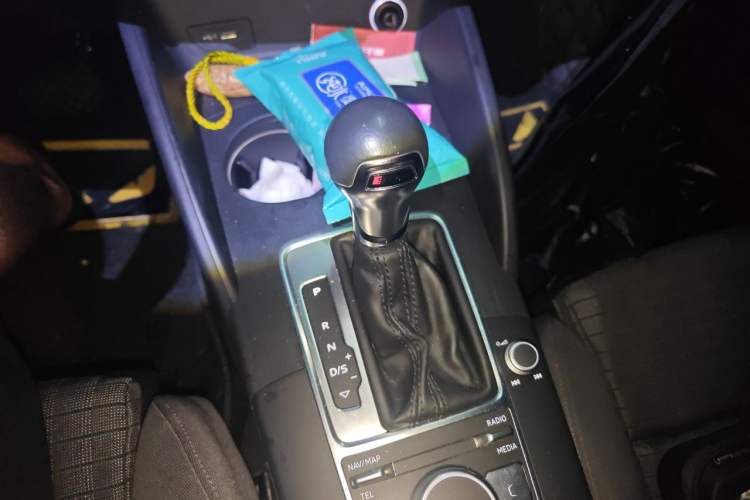 Used Audi A3 2018 30th Anniversary Edition Limousine 35 TFSI Sport Model Gear Lever