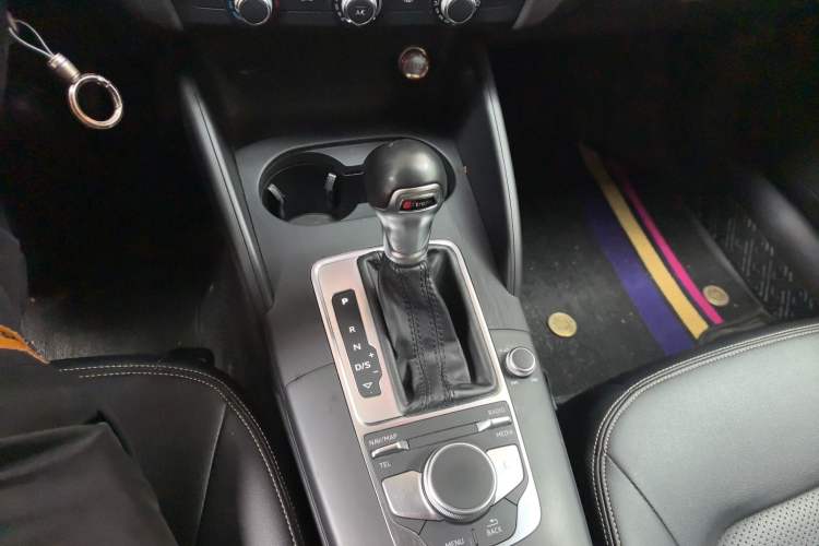 Used Audi A3 2018 30th Anniversary Edition Sportback 35 TFSI Ambition Model Gear Lever