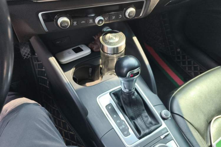 Used Audi A3 2018 30th Anniversary Edition Sportback 35 TFSI Style Model Gear Lever