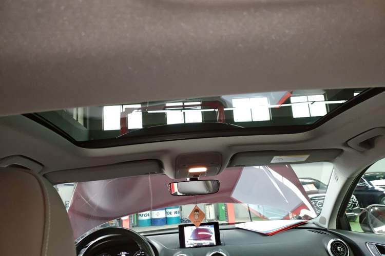 Used Audi A3 2018 30th Anniversary Edition Limousine 35 TFSI Fashion Model Headliner