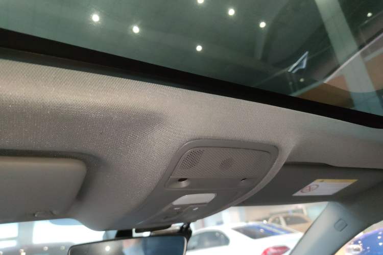 Used Audi A3 2018 30th Anniversary Edition Limousine 35 TFSI Fashion Model Headliner