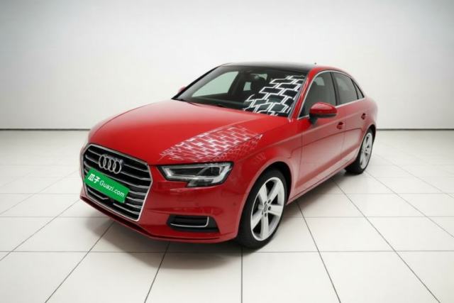 Audi A3 2018 30th Anniversary Edition Limousine 40 TFSI Style Model usado