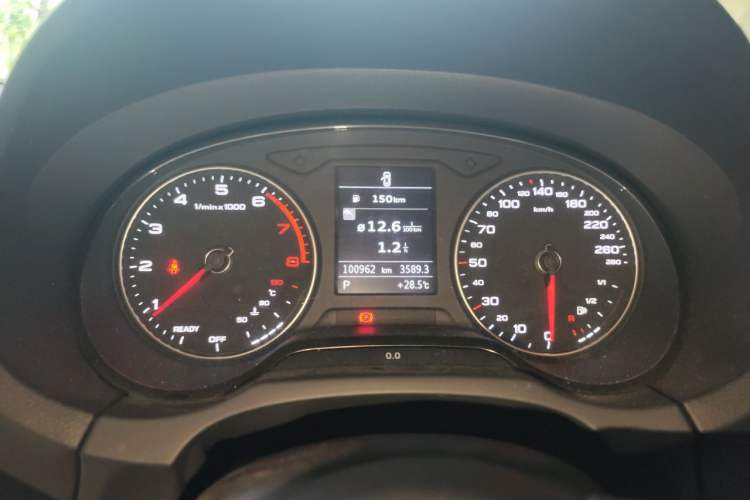 Used Audi A3 2018 30th Anniversary Edition Limousine 35 TFSI Fashion Model Instrument Cluster