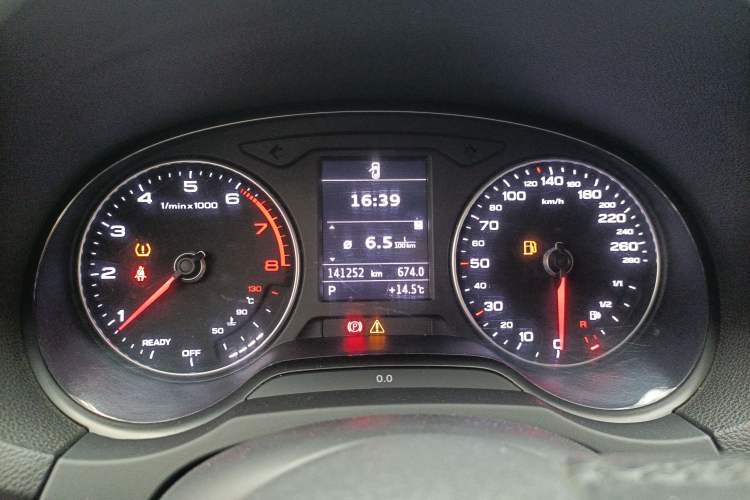 Used Audi A3 2018 30th Anniversary Edition Limousine 35 TFSI Fashion Model Instrument Cluster
