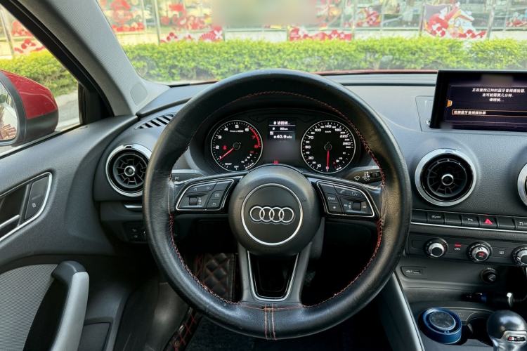 Used Audi A3 2018 30th Anniversary Edition Limousine 35 TFSI Fashion Model Interior 2
