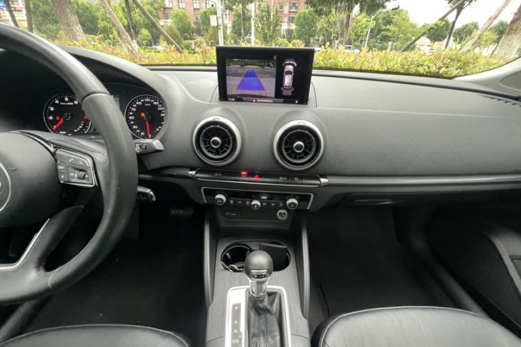 Used Audi A3 2018 30th Anniversary Edition Sportback 35 TFSI Style Model Interior 3