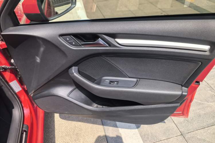 Used Audi A3 2018 30th Anniversary Edition Sportback 35 TFSI Ambition Model Interior 4