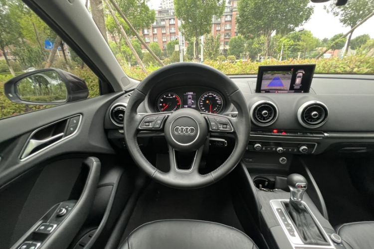 Used Audi A3 2018 30th Anniversary Edition Sportback 35 TFSI Style Model Interior 5