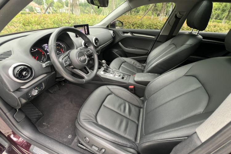 Used Audi A3 2018 30th Anniversary Edition Sportback 35 TFSI Style Model Interior 8