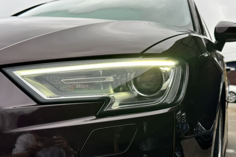 Used Audi A3 2018 30th Anniversary Edition Sportback 35 TFSI Fashion Model Left Front Headlight