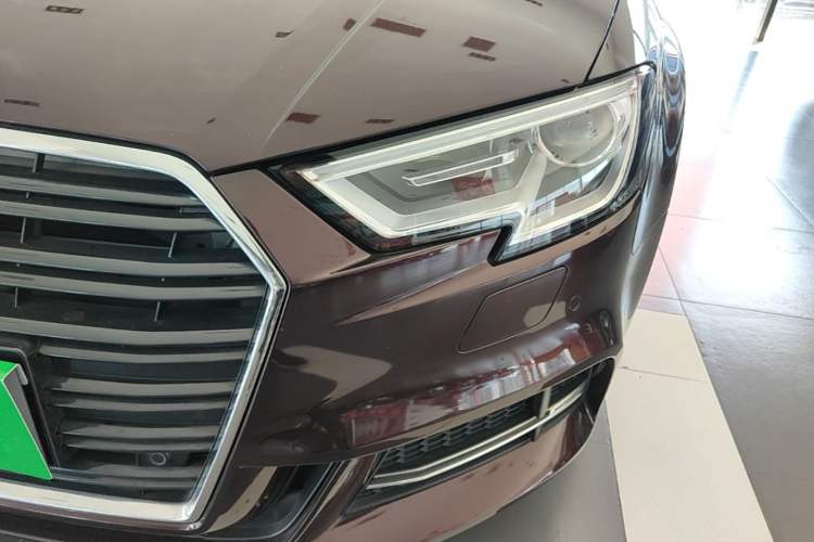 Used Audi A3 2018 30th Anniversary Edition Limousine 35 TFSI Fashion Model Left Front Headlight