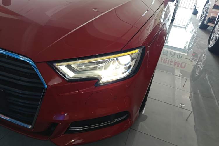 Used Audi A3 2018 30th Anniversary Edition Sportback 35 TFSI Fashion Model Left Front Headlight