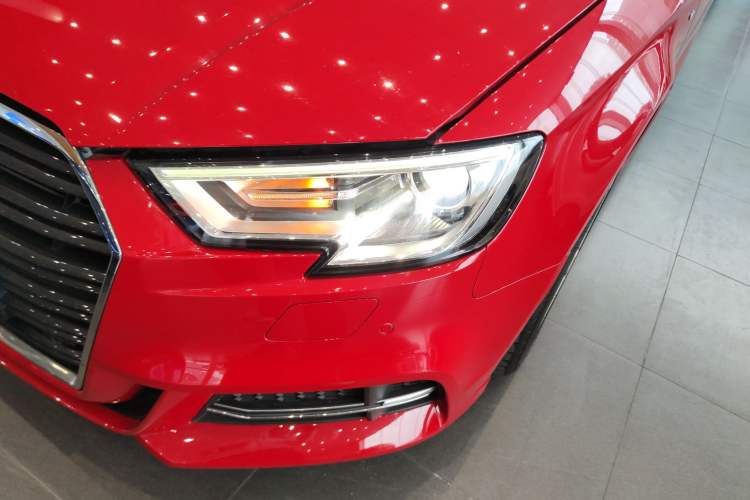 Used Audi A3 2018 30th Anniversary Edition Limousine 35 TFSI Fashion Model Left Front Headlight
