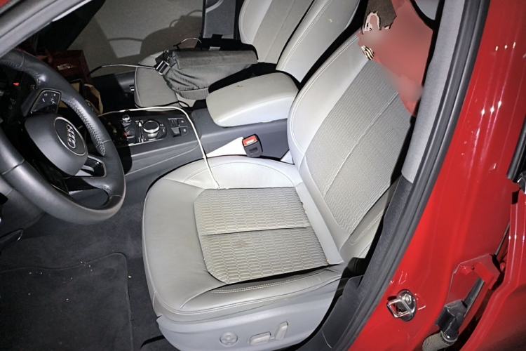 Used Audi A3 2018 30th Anniversary Edition Limousine 35 TFSI Fashion Model Left Front Seat