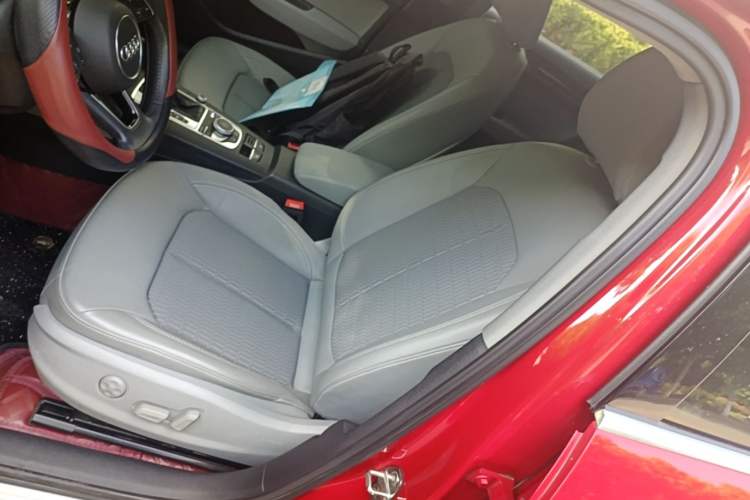 Used Audi A3 2018 30th Anniversary Edition Limousine 35 TFSI Fashion Model Left Front Seat