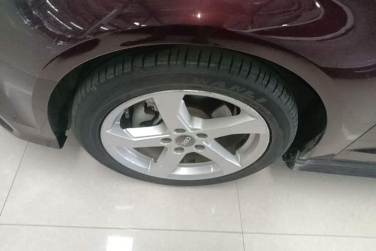 Used Audi A3 2018 30th Anniversary Edition Sportback 35 TFSI Fashion Model Left Front Wheel Hub