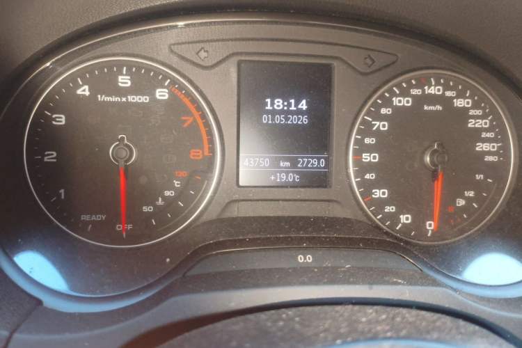Used Audi A3 2018 30th Anniversary Edition Limousine 35 TFSI Ambition Model Odometer Close Up