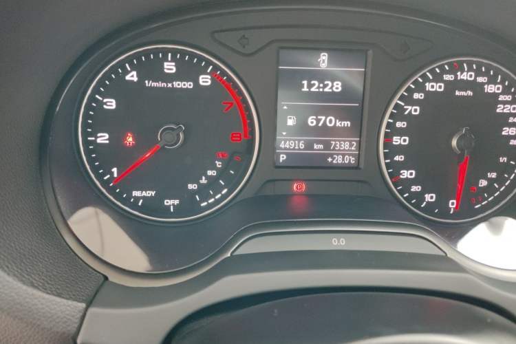 Used Audi A3 2018 30th Anniversary Edition Limousine 35 TFSI Style Model Odometer Close Up