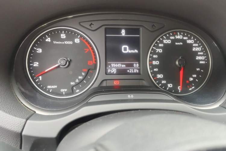 Used Audi A3 2018 30th Anniversary Edition Limousine 35 TFSI Style Model Odometer Close Up
