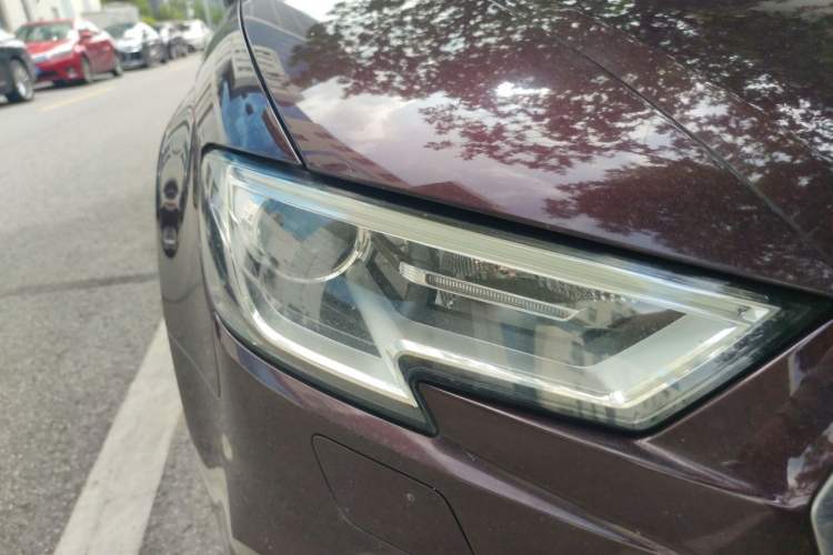 Used Audi A3 2018 30th Anniversary Edition Limousine 35 TFSI Ambition Model Right Front Headlight