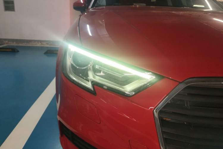 Used Audi A3 2018 30th Anniversary Edition Sportback 35 TFSI Ambition Model Right Front Headlight