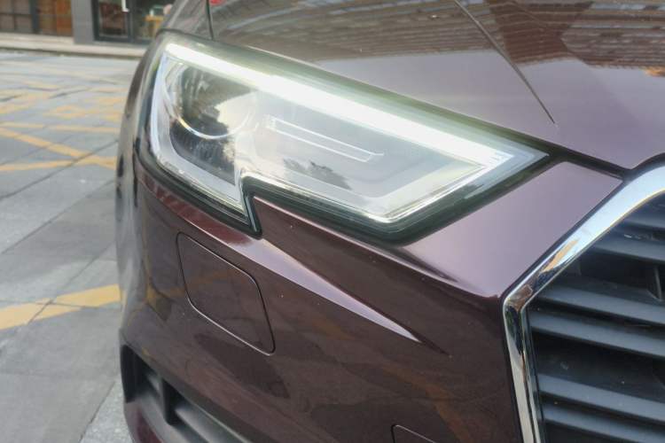 Used Audi A3 2018 30th Anniversary Edition Limousine 35 TFSI Ambition Model Right Front Headlight