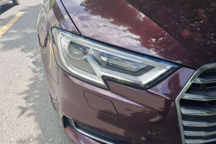 Used Audi A3 2018 30th Anniversary Edition Sportback 35 TFSI Ambition Model Right Front Headlight