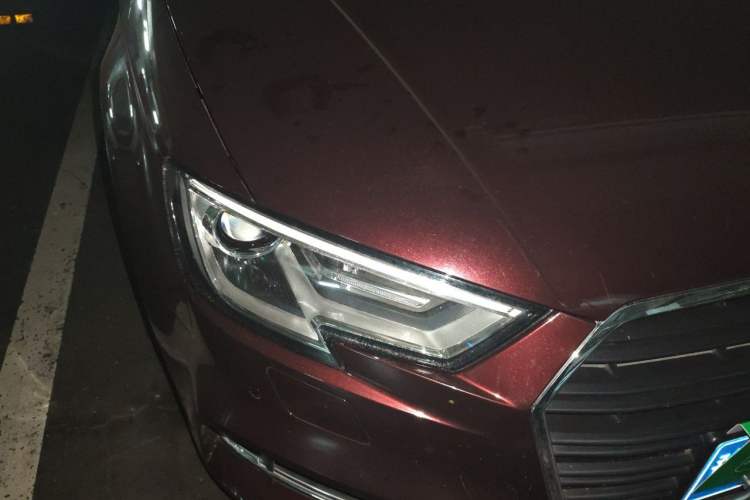 Used Audi A3 2018 30th Anniversary Edition Limousine 35 TFSI Fashion Model Right Front Headlight